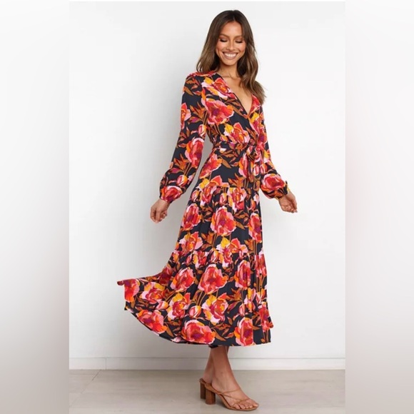 Petal & Pup Vibrant Floral Long Sleeve Dress - size small - Picture 7 of 11